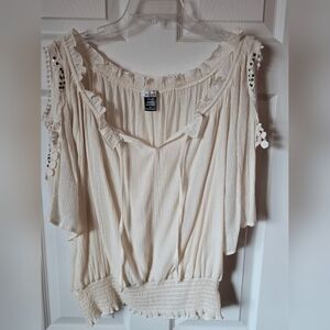 Wild Moss Cream Ruffle Top Size XL